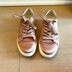Kenneth Cole pink satin sneakers size 7